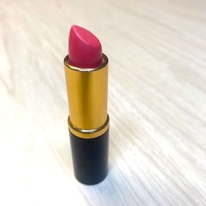 NEW Estée Lauder Lipstick